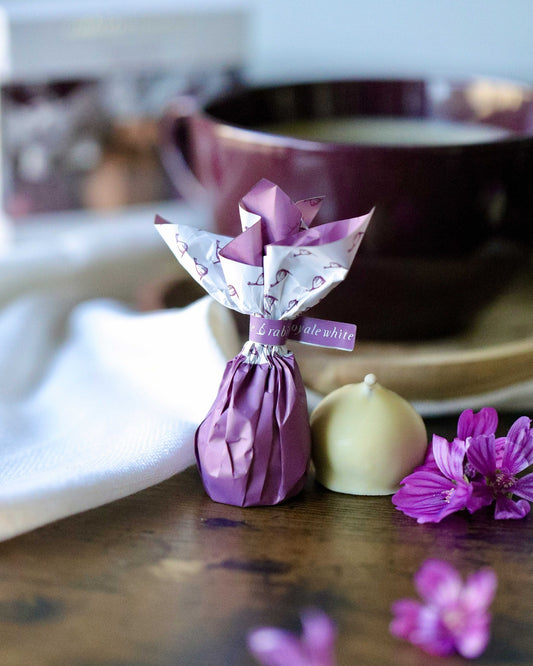 Smochine în ciocolată albă 100g Rabitos Royale Delicatessen