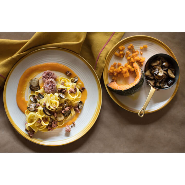 Salsa de ciuperci si carnati 180g - Delicatessen Delicatessen